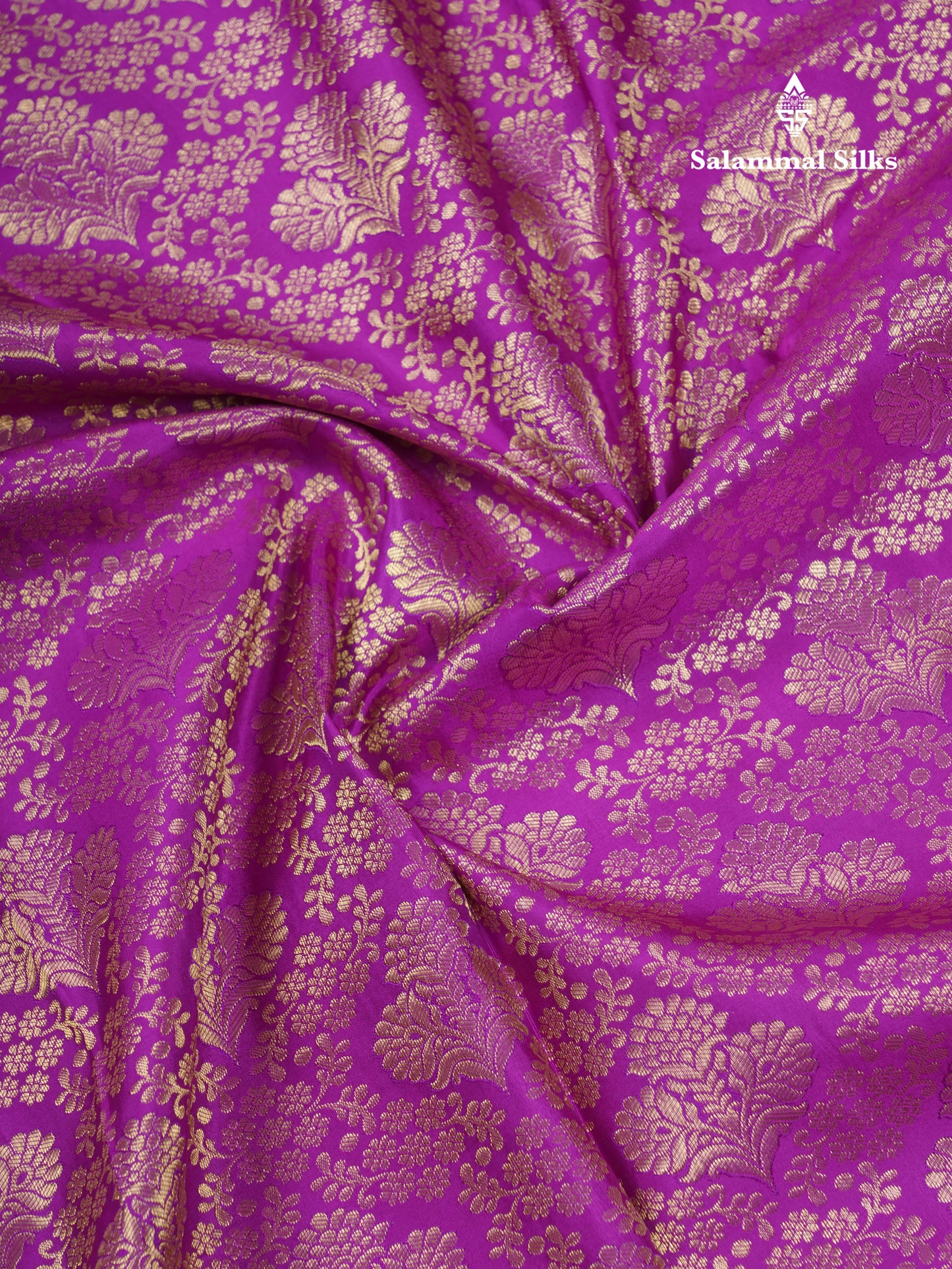 Beautiful Vadamalli Bridal Pure Kanjivaram Silk Saree With Traditional Border