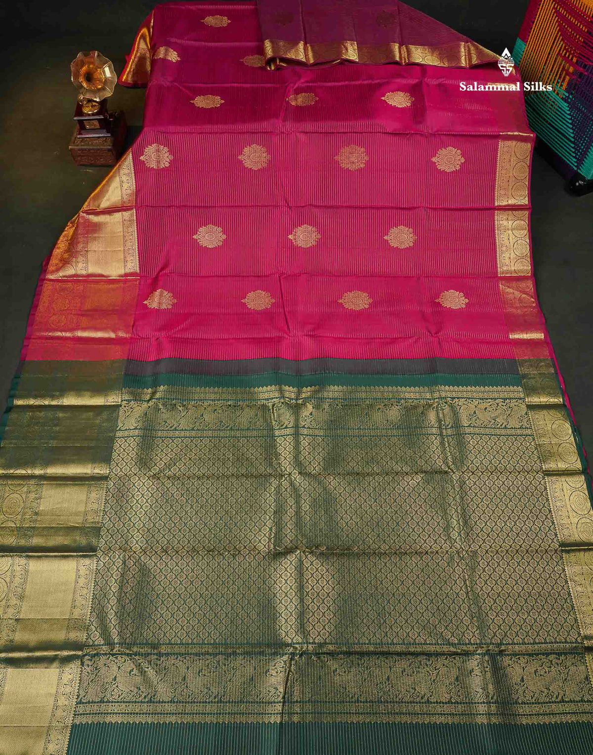 Pure Kanjivaram Silk Saree - Magenta Pink Colour Body With Contrast Bottle Green Blouse