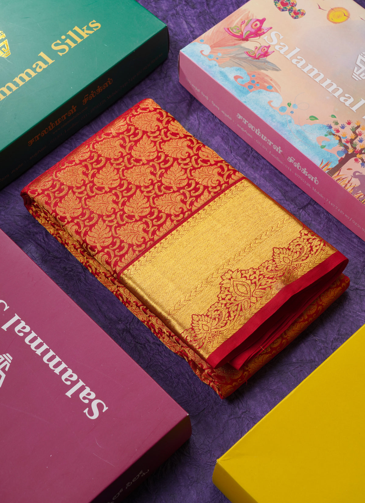 Beautiful Chilly Red Bridal Pure Kanjivaram Silk Saree With Traditional Border