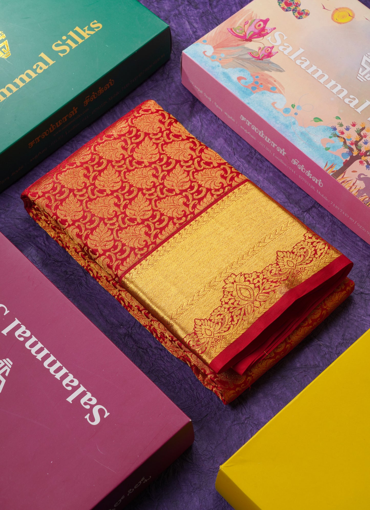 Beautiful Chilly Red Bridal Pure Kanjivaram Silk Saree With Traditional Border