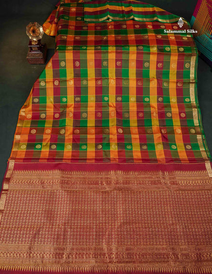 Pure Kanjivaram Silk Saree - Paalum Pazham Checks & Butta With Contrast Maroon Blouse