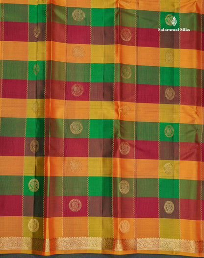 Pure Kanjivaram Silk Saree - Paalum Pazham Checks & Butta With Contrast Maroon Blouse