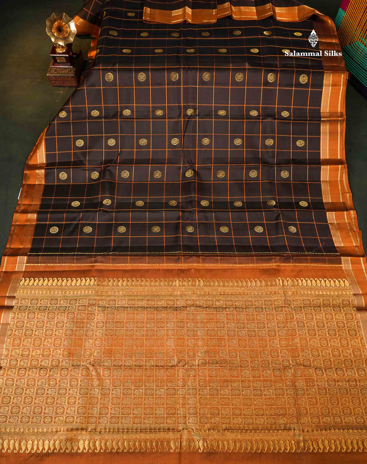 Pure Kanjivaram Silk Saree - Snuff Brown Colour Body With Contrast Brown Gap Border