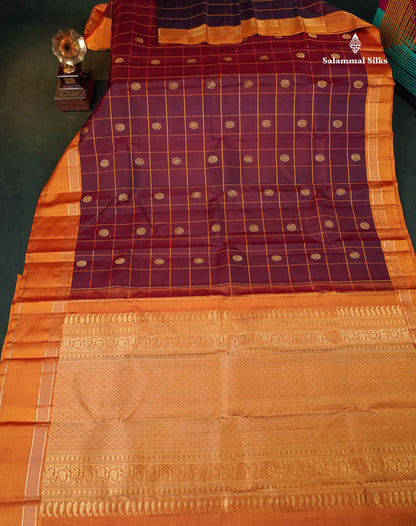 Pure Kanjivaram Silk Saree - Dual Tone Maroon Colour Body With Contrast Rust Orange Gap Border