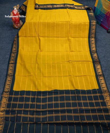 Beautiful Orange Pure Sungudi Cotton Saree With Contrast Baby Pink Traditional Small Border