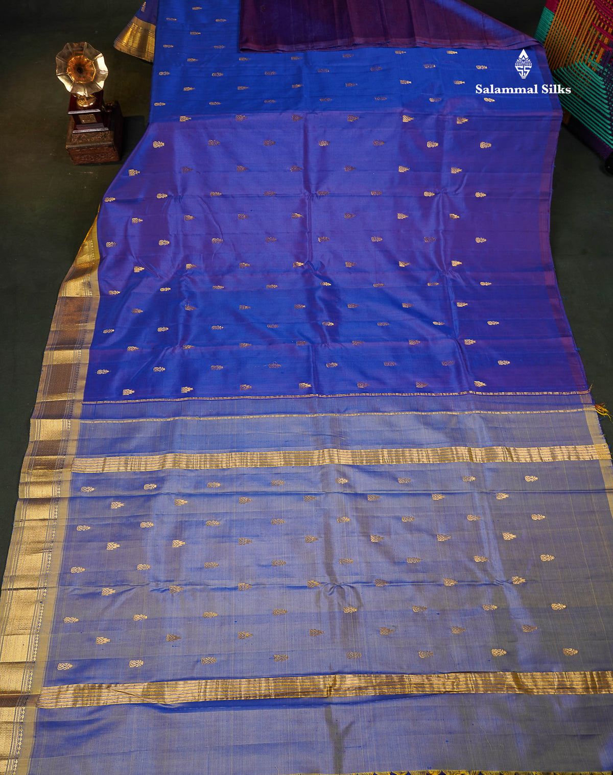 One Side Border Pure Silk Saree - Dual Tone Royal Blue Colour Body With Traditional Border 