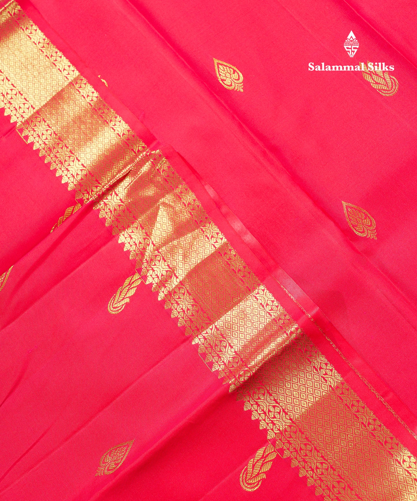 Beautiful Chilly Red Pure Kanjivaram Silk Saree With Traditional Evening Morning Border