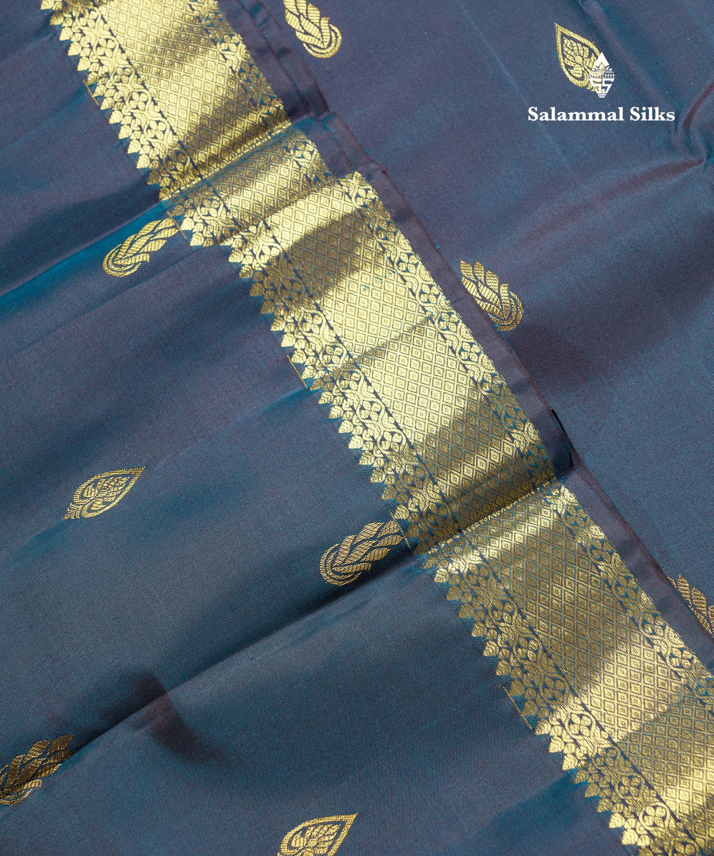 Beautiful Dark Ramar Blue Pure Kanjivaram Silk Saree With Traditional Evening Morning Border