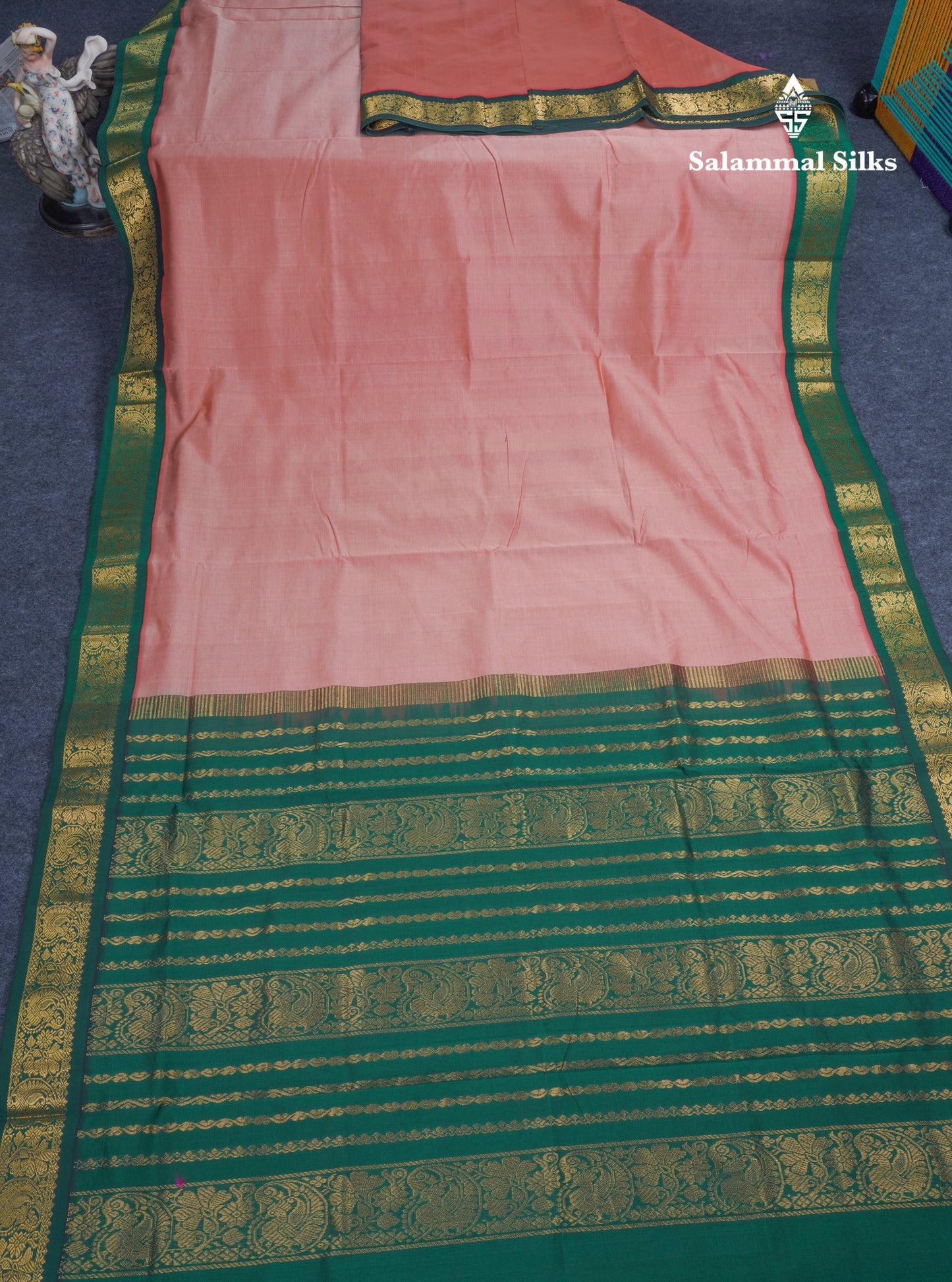 Onion Pink Plain Semi Silk Cotton Saree With Contrast Bottle Green Border
