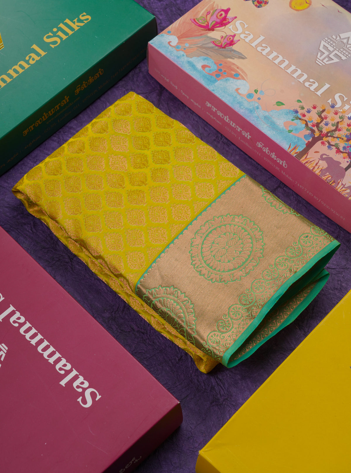 Beautiful Lemon Yellow Bridal Pure Kanjivaram Silk Saree With Contrast Sapphire Green Border