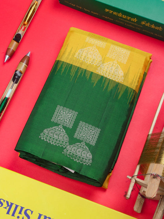 Kanjivaram Jimiki Kammal Design Pure Silk Saree With Bottle Green Border