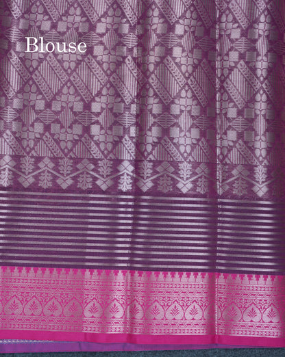 Bottle Green Semi Soft Silk Saree With Contrast Magenta Small Border