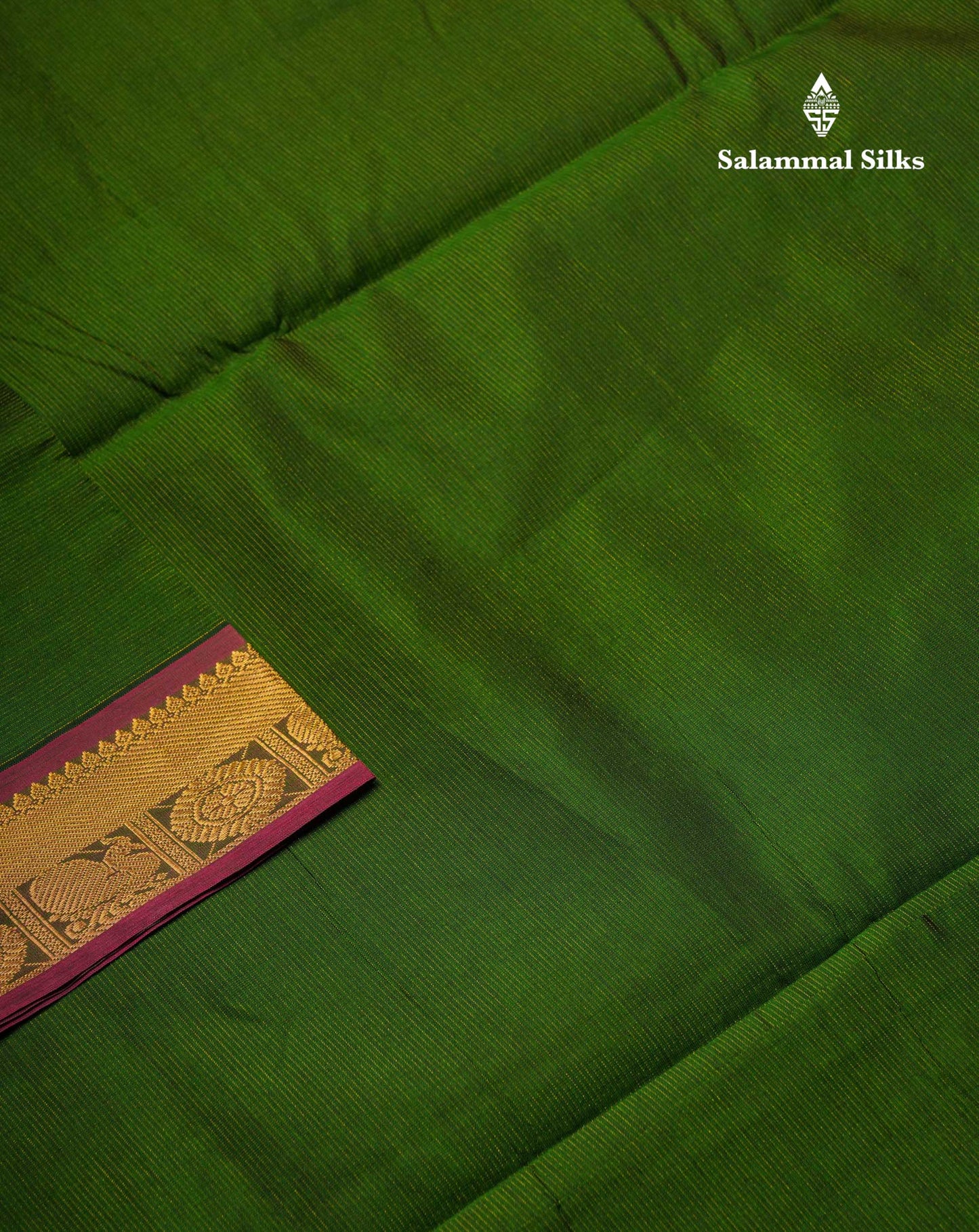 Beautiful Dark Olive Green Vaira Oosi Lines Semi Silk Cotton Saree With Contrast Dual Tone Pink Blouse