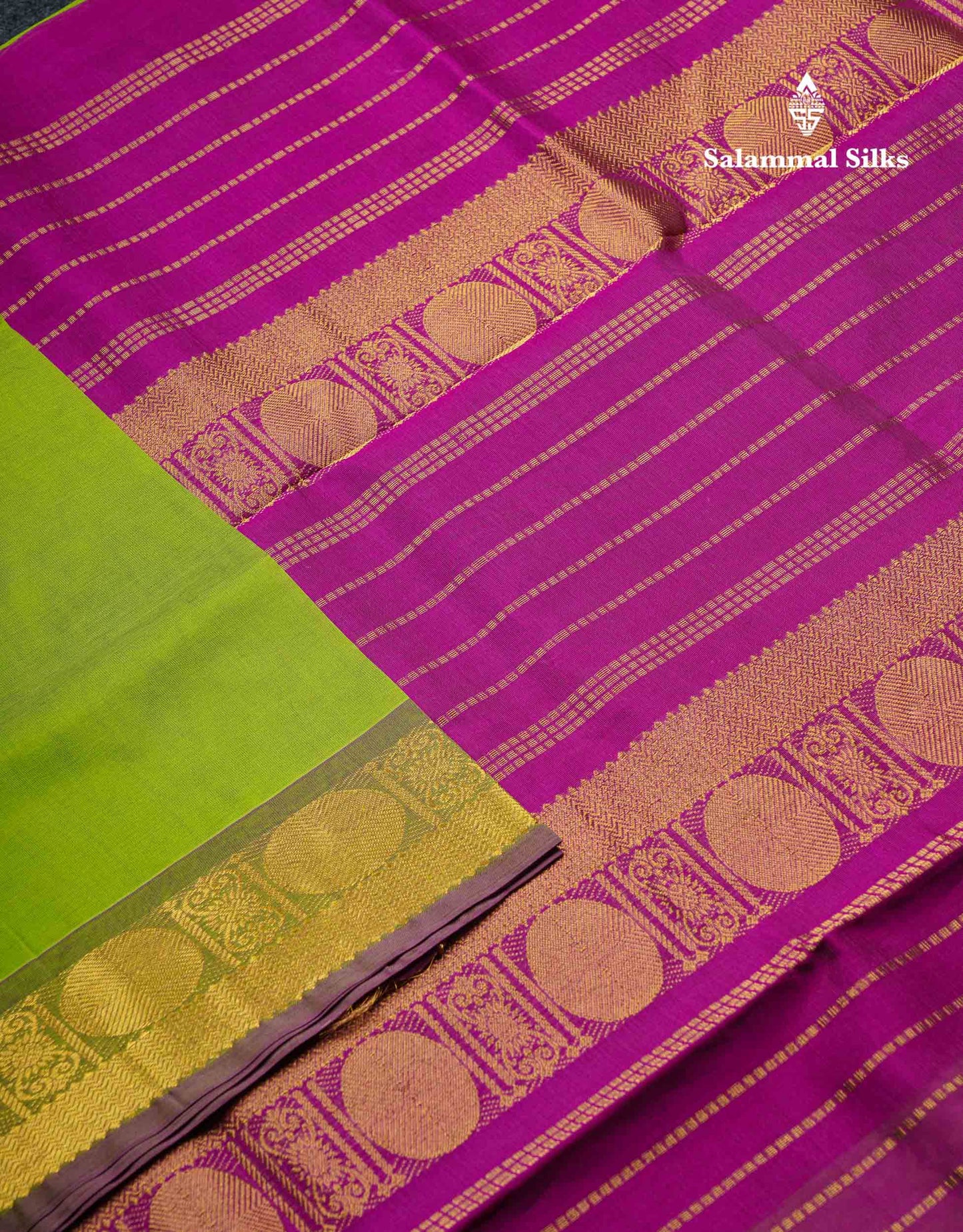 Parrot Green Plain Pure Silk Cotton Saree With Contrast Vadamalli Traditional Border