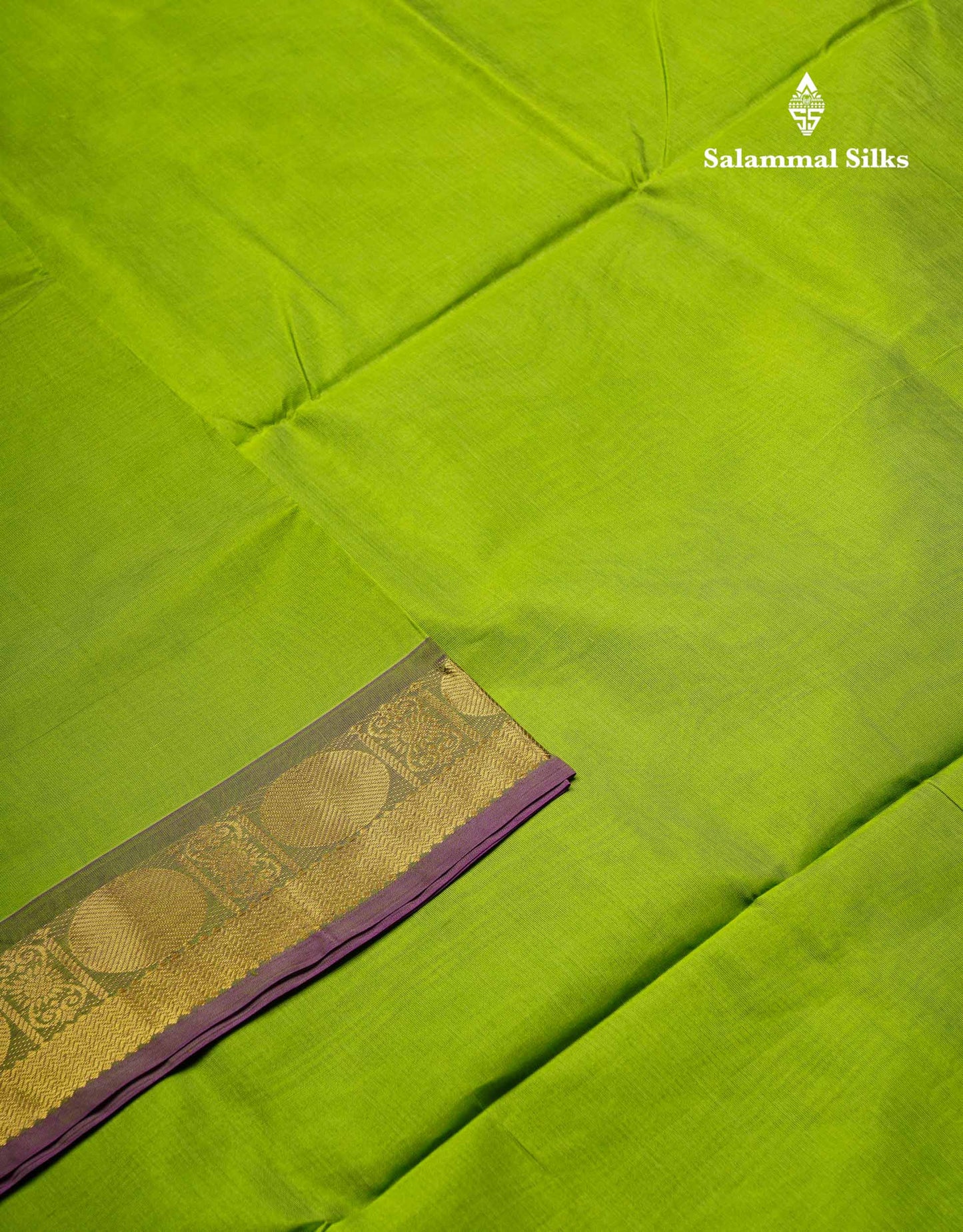 Parrot Green Plain Pure Silk Cotton Saree With Contrast Vadamalli Traditional Border