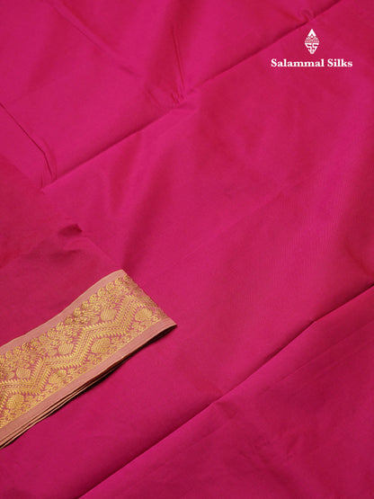 Beautiful Dual Tone Maroon Plain Semi Silk Cotton Saree With Traditional Sandal Border