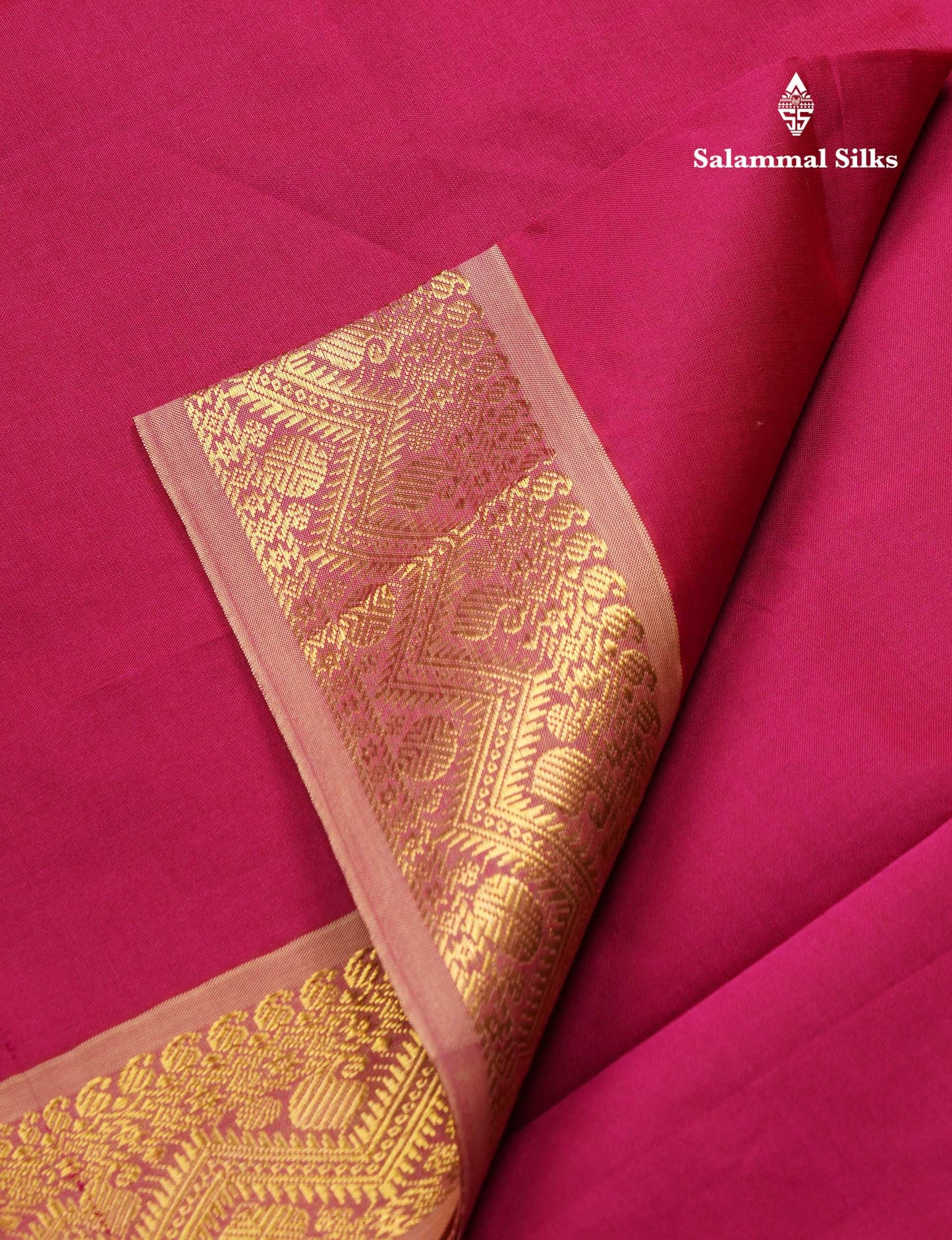 Beautiful Dual Tone Maroon Plain Semi Silk Cotton Saree With Traditional Sandal Border