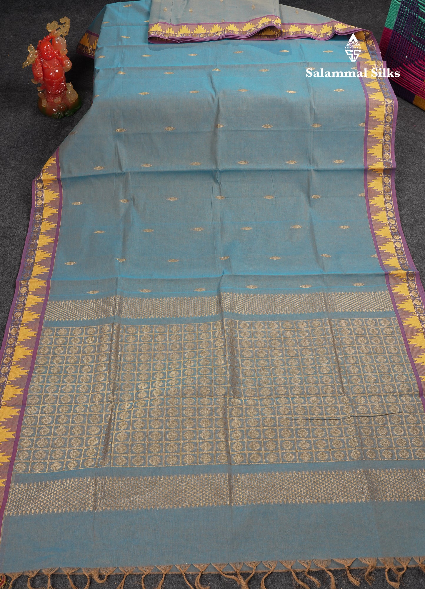 Beautiful Light Elaichi Green Pure Cotton Saree With Traditional Temple Border