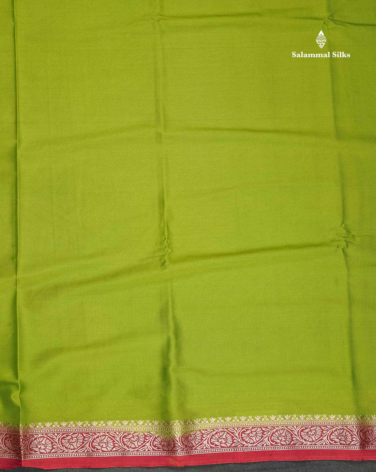 Semi Mysore Silk Saree - Pinkish Peach  Colour Body Plain With Contrast Navy Blue Small Border