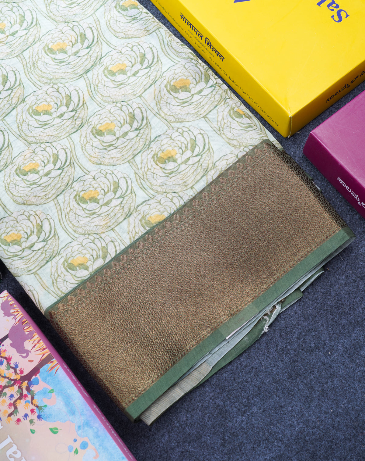 Light Green Chanderi Mixed Cotton Saree With Contrast Army Green Border