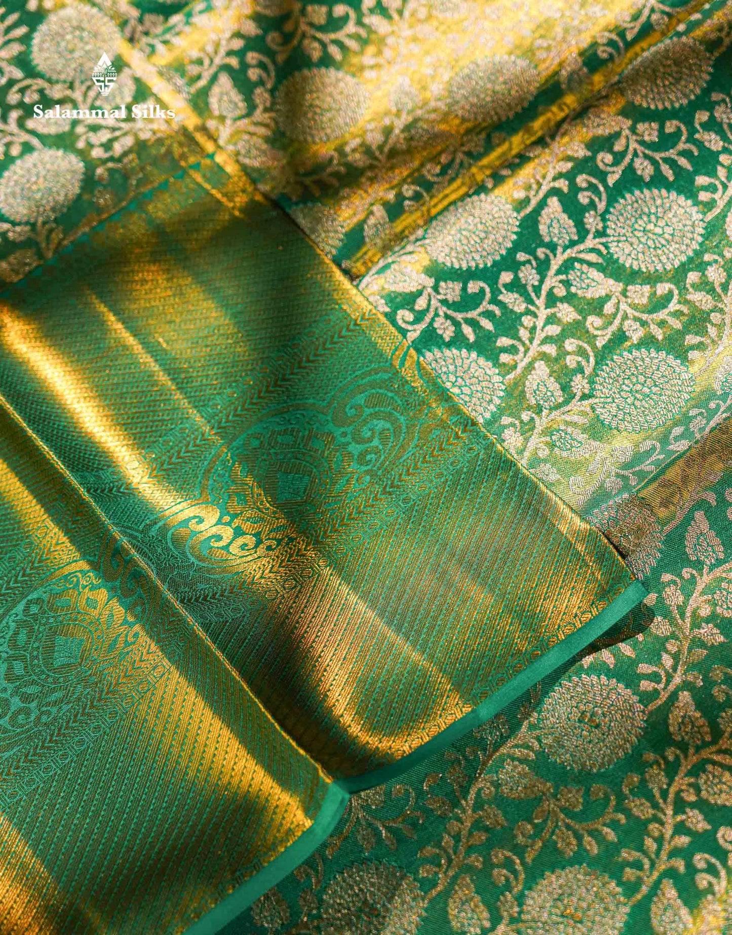 Beautiful Light Green Tissue Bridal Pure Kanjivaram Silk Saree With Traditional Evening Morning Border