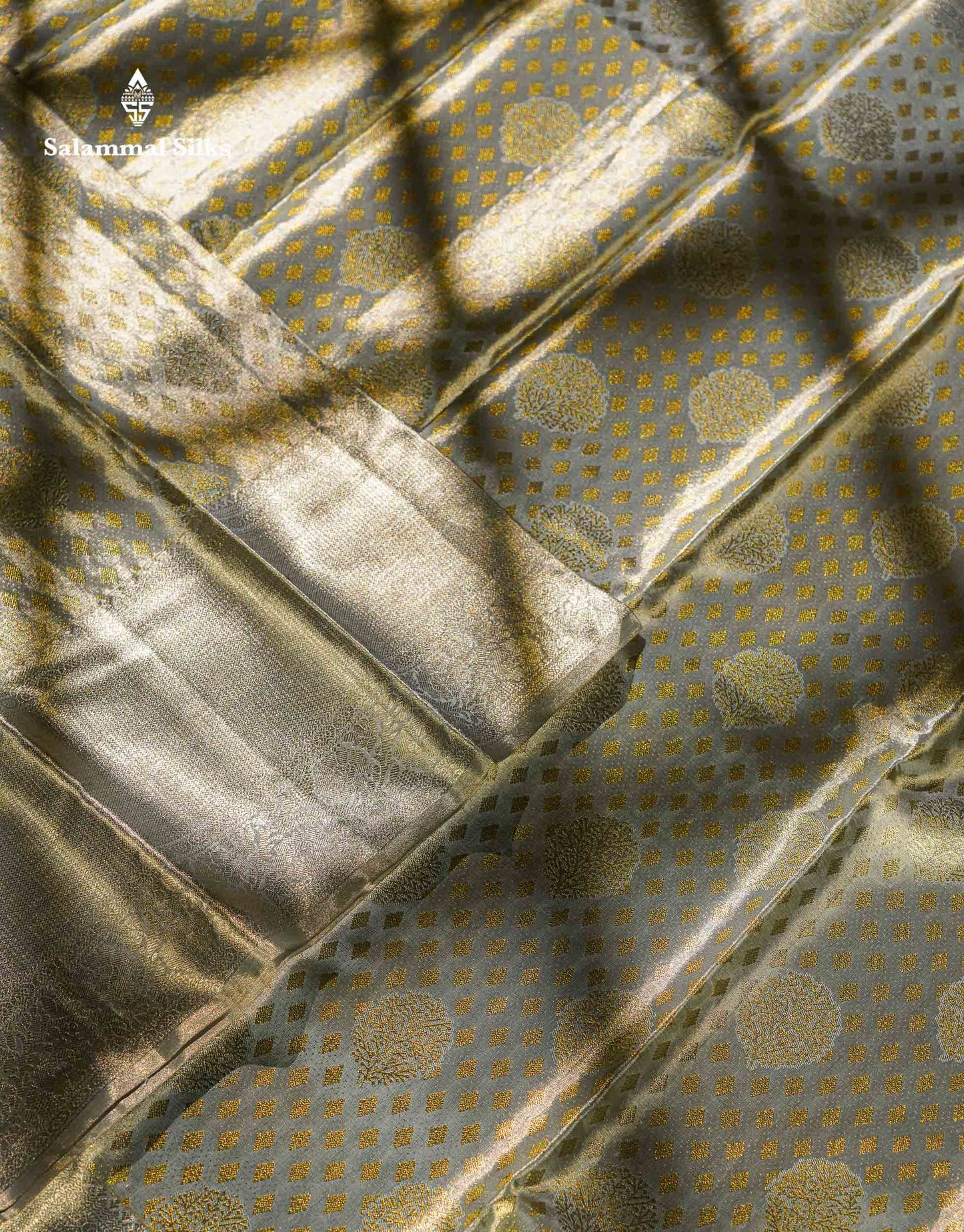Beautiful Blueish Grey Tissue Bridal Pure Kanjivaram Silk Saree With Traditional Evening Morning Border