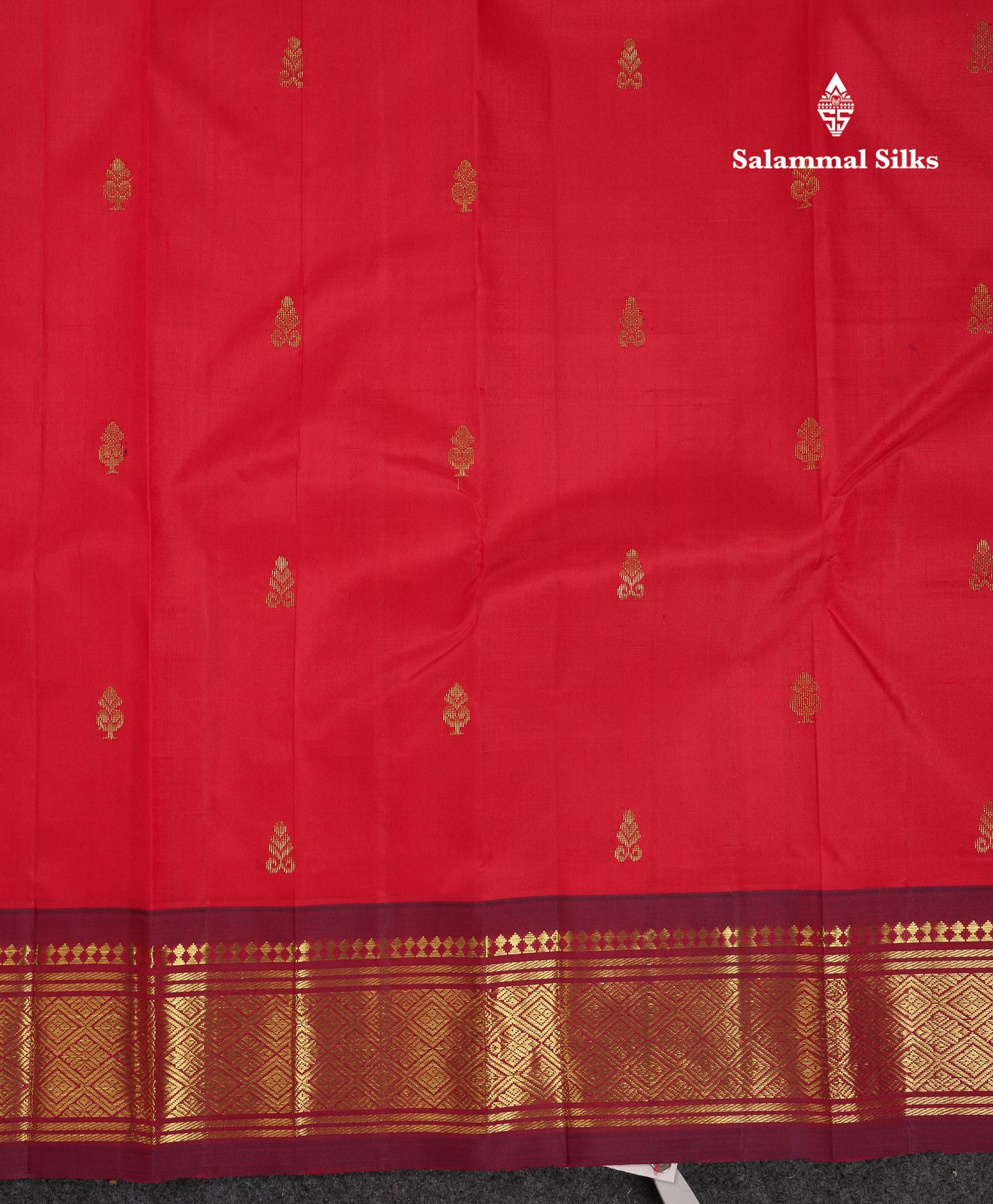 Beautiful Chilly Red Pure Kanjivaram Silk Saree With Contrast Maroon One Side Traditional Border