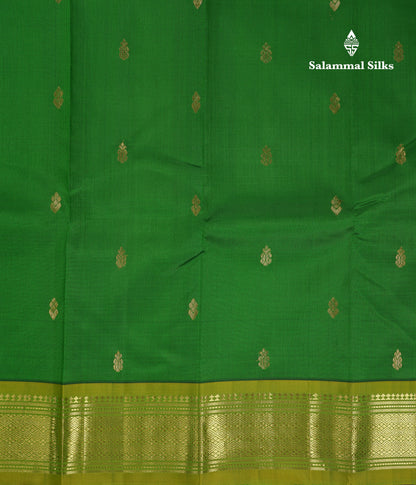 Beautiful Bottle Green Pure Kanjivaram Silk Saree With Contrast Parrot Green One Side Traditional Border