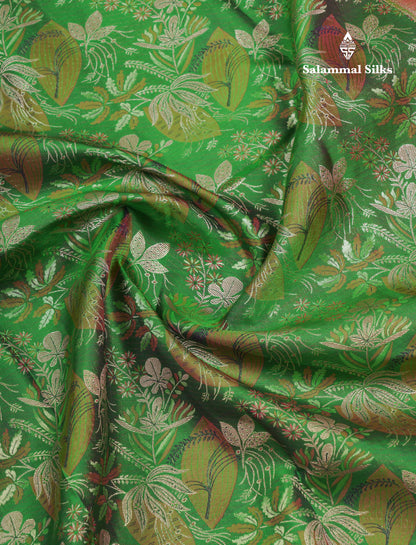 Beautiful Green Bridal Pure Kanjivaram Silk Saree With Contrast Light Pink Traditional Border