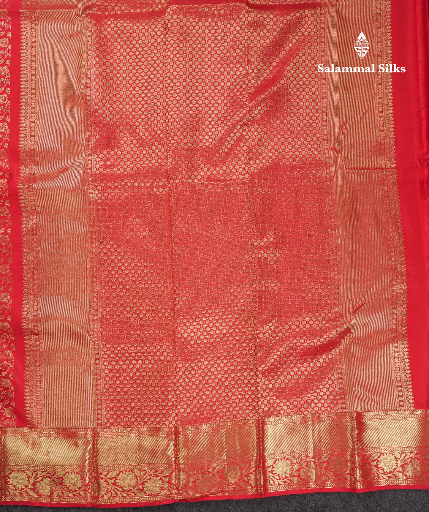 Beautiful Red Bridal Pure Kanjivaram Silk Saree With Traditional Border