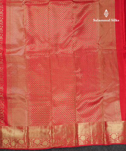 Beautiful Red Bridal Pure Kanjivaram Silk Saree With Traditional Border