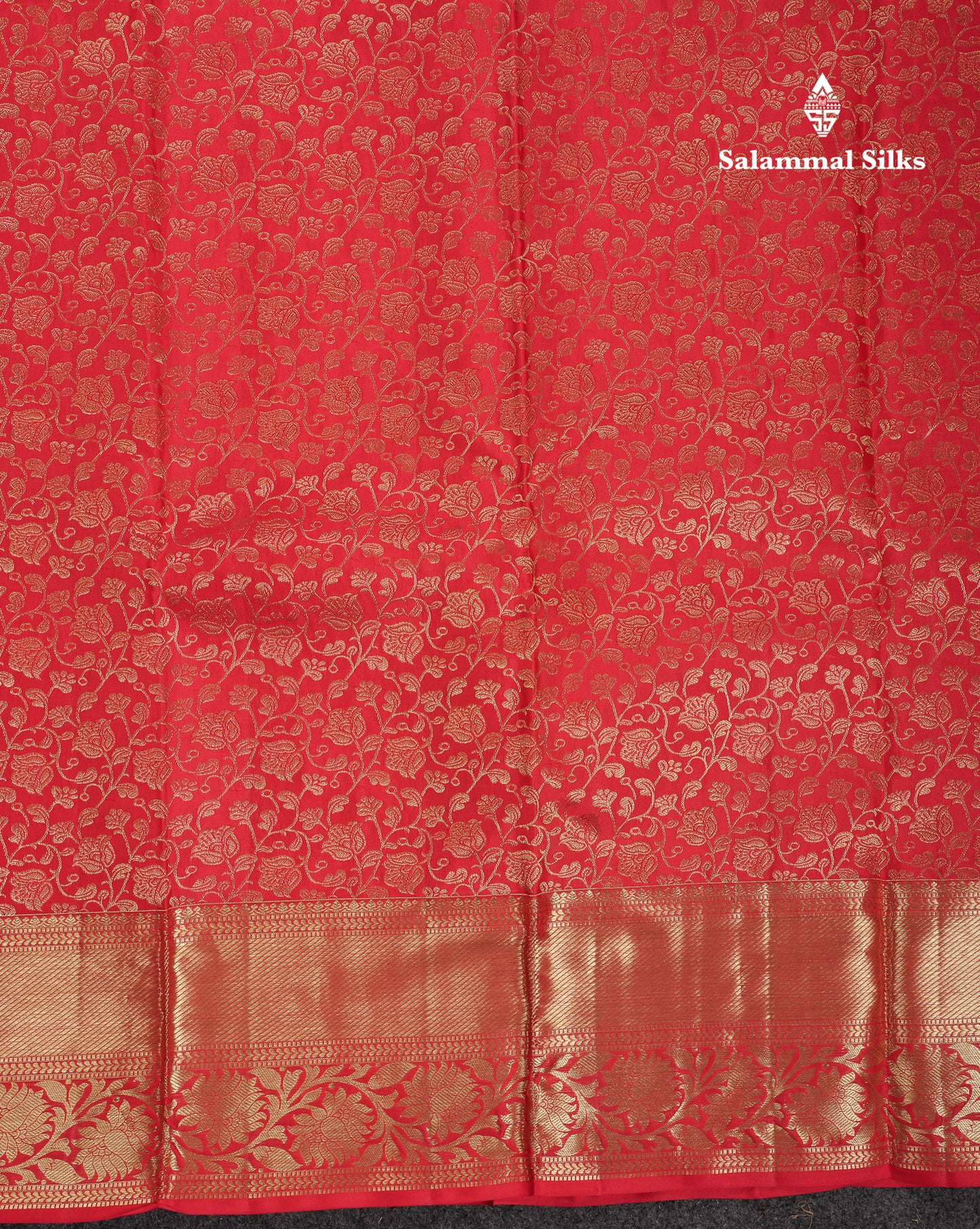 Beautiful Red Bridal Pure Kanjivaram Silk Saree With Traditional Border