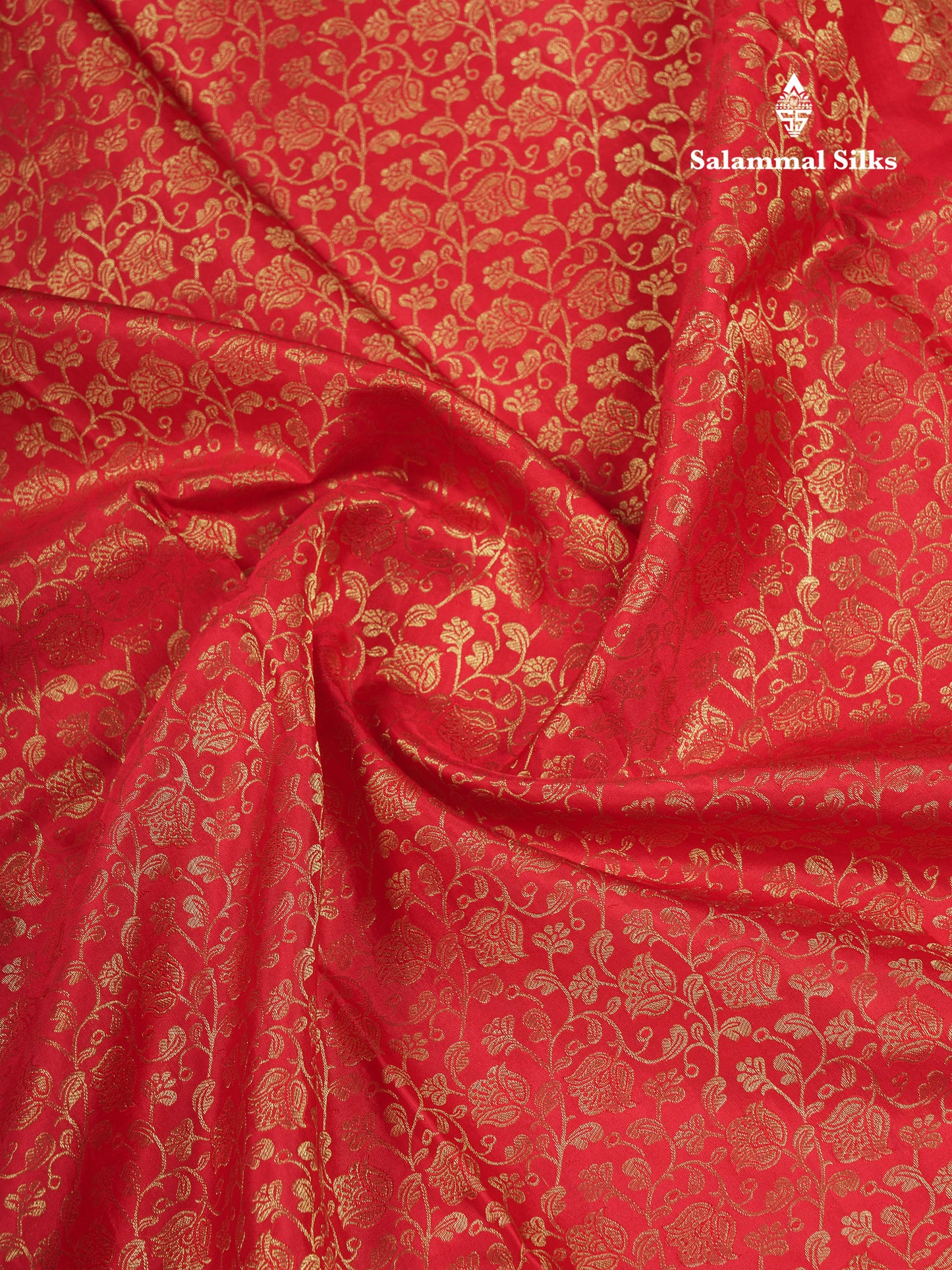 Beautiful Red Bridal Pure Kanjivaram Silk Saree With Traditional Border