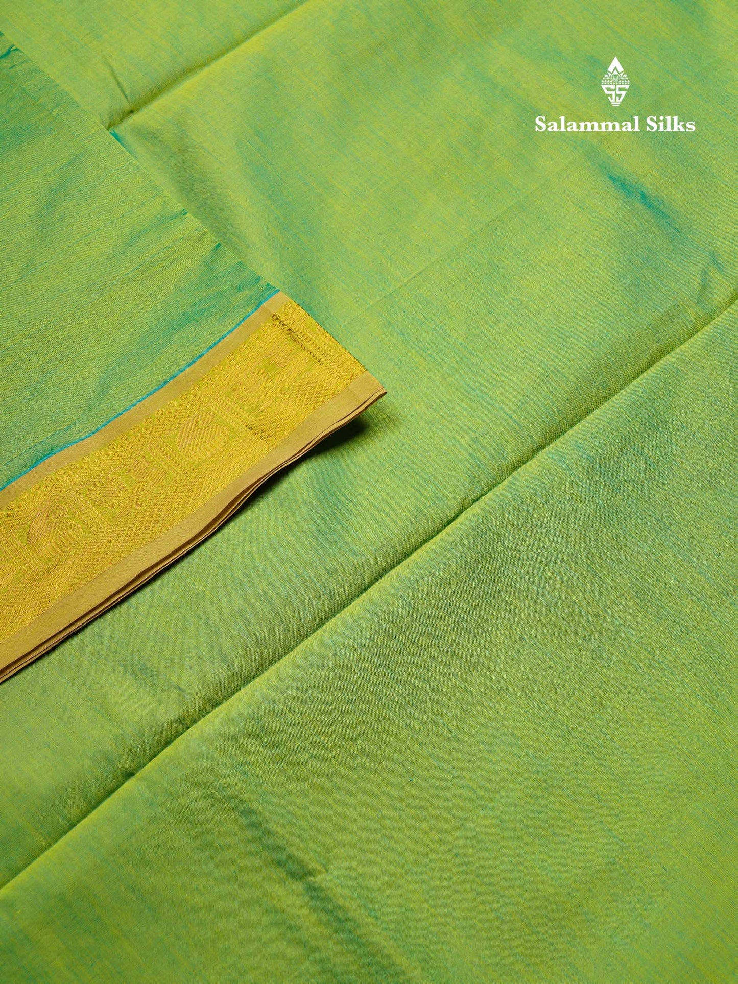 Beautiful Dual Tone Parrot Green Plain Semi Silk Cotton Saree With Contrast Dark Sandal Blouse