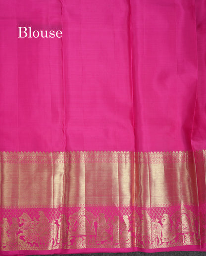 Beautiful Elaichi Green Bridal Pure Kanjivaram Silk Saree With Contrast Pink Traditional Pallaku Evening Morning Border