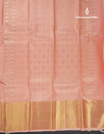 Beautiful Peach Bridal Pure Kanjivaram Silk Saree With Traditional Border