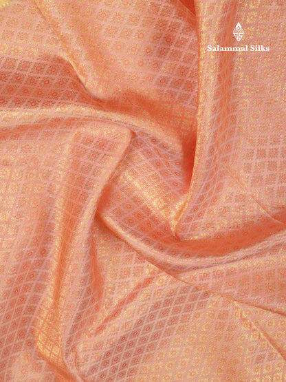 Beautiful Peach Bridal Pure Kanjivaram Silk Saree With Traditional Border