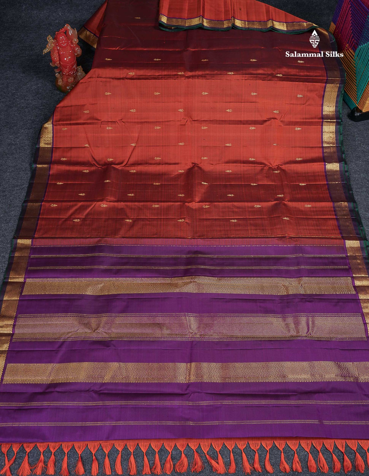 Pure Kanjivaram Silk Saree - Rust Orange Colour Body Zari Butta With Contrast Dark Purple Small Border