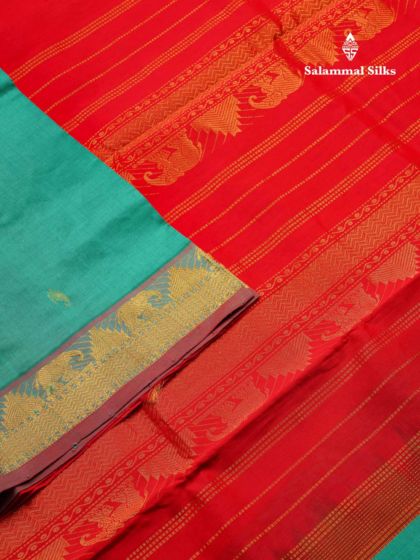 Beautiful Sapphire Green Semi Silk Cotton Saree With Contrast Chilly Red Blouse