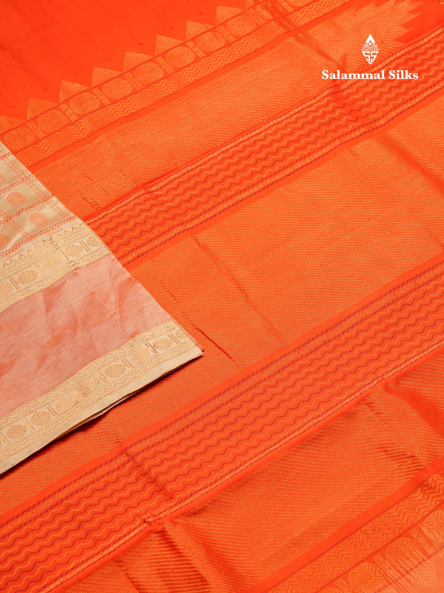 Beautiful Sapphire Green Checks With Butta Semi Silk Cotton Saree With Traditional Rettapet Border