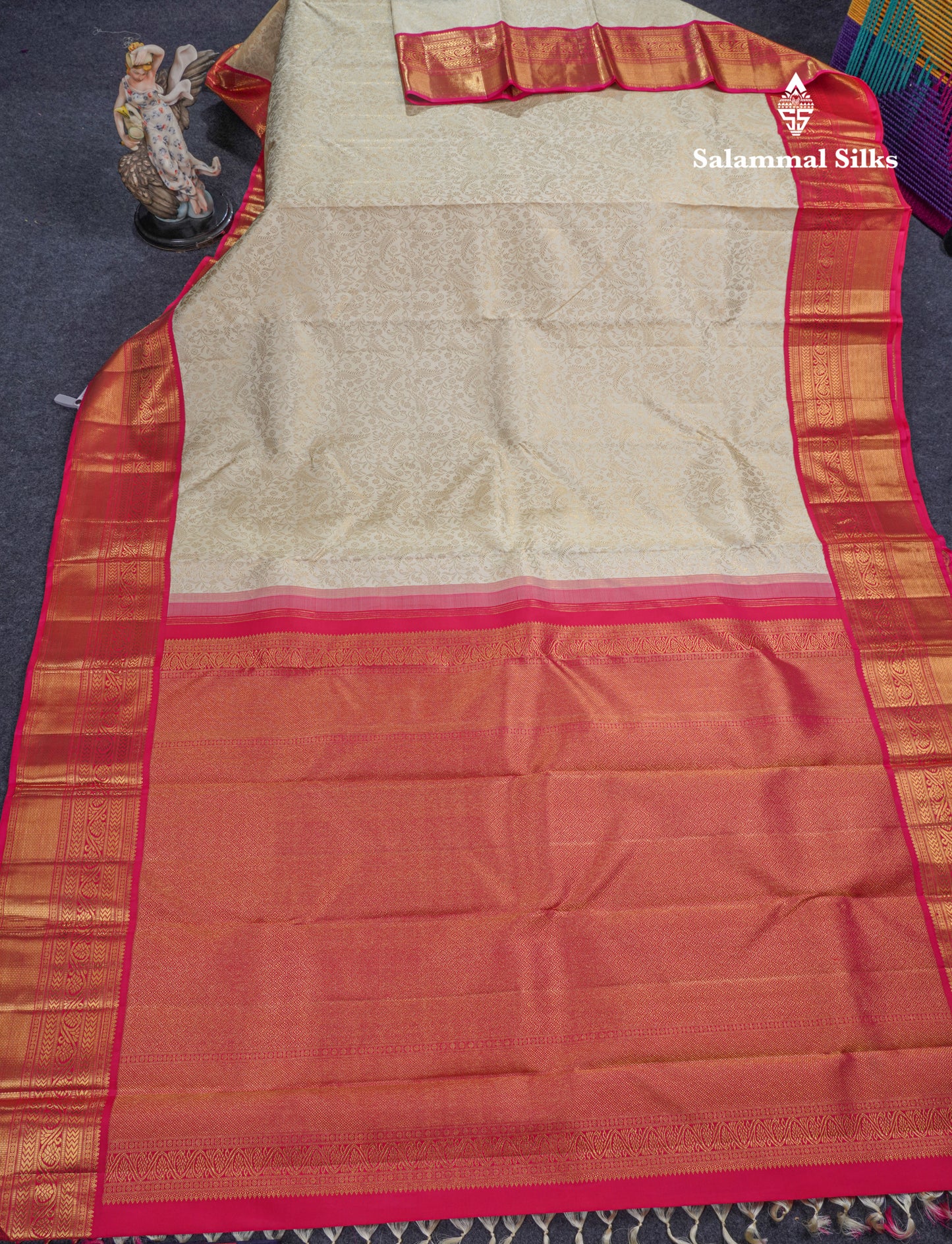 Half White Pure Kanjivaram Silk Saree 2G Zari With Contrast Pink Traditional Border