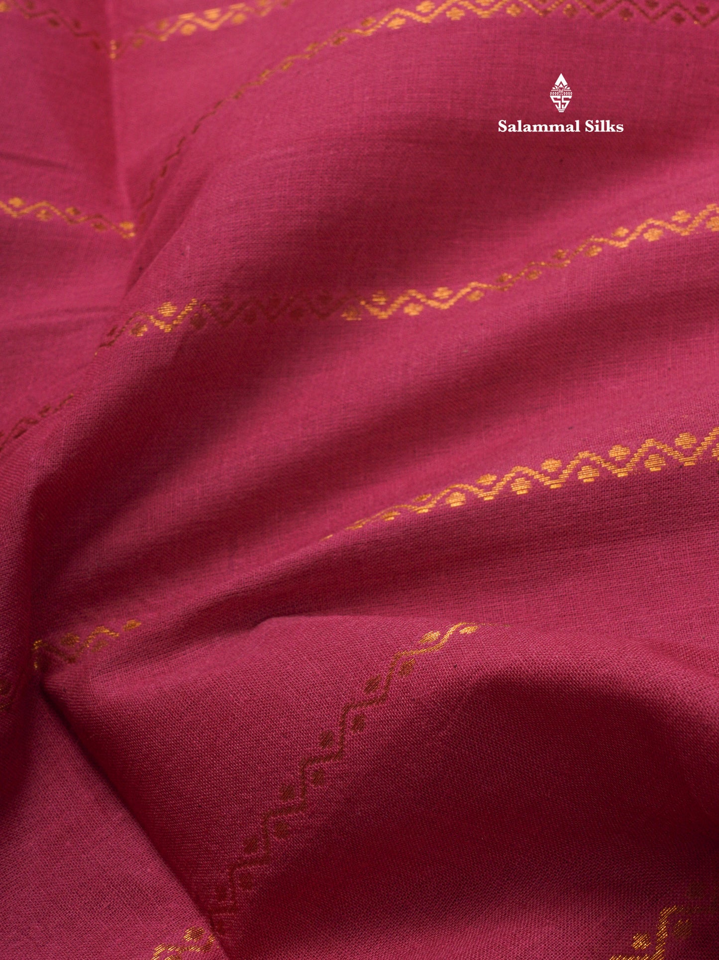 Beautiful Half White Pure Sungudi Cotton Saree With Contrast Reddish Pink Border