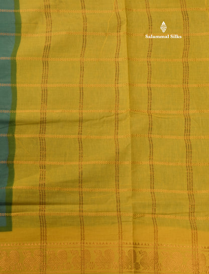 Beautiful Half White Pure Sungudi Cotton Saree With Contrast Reddish Pink Border