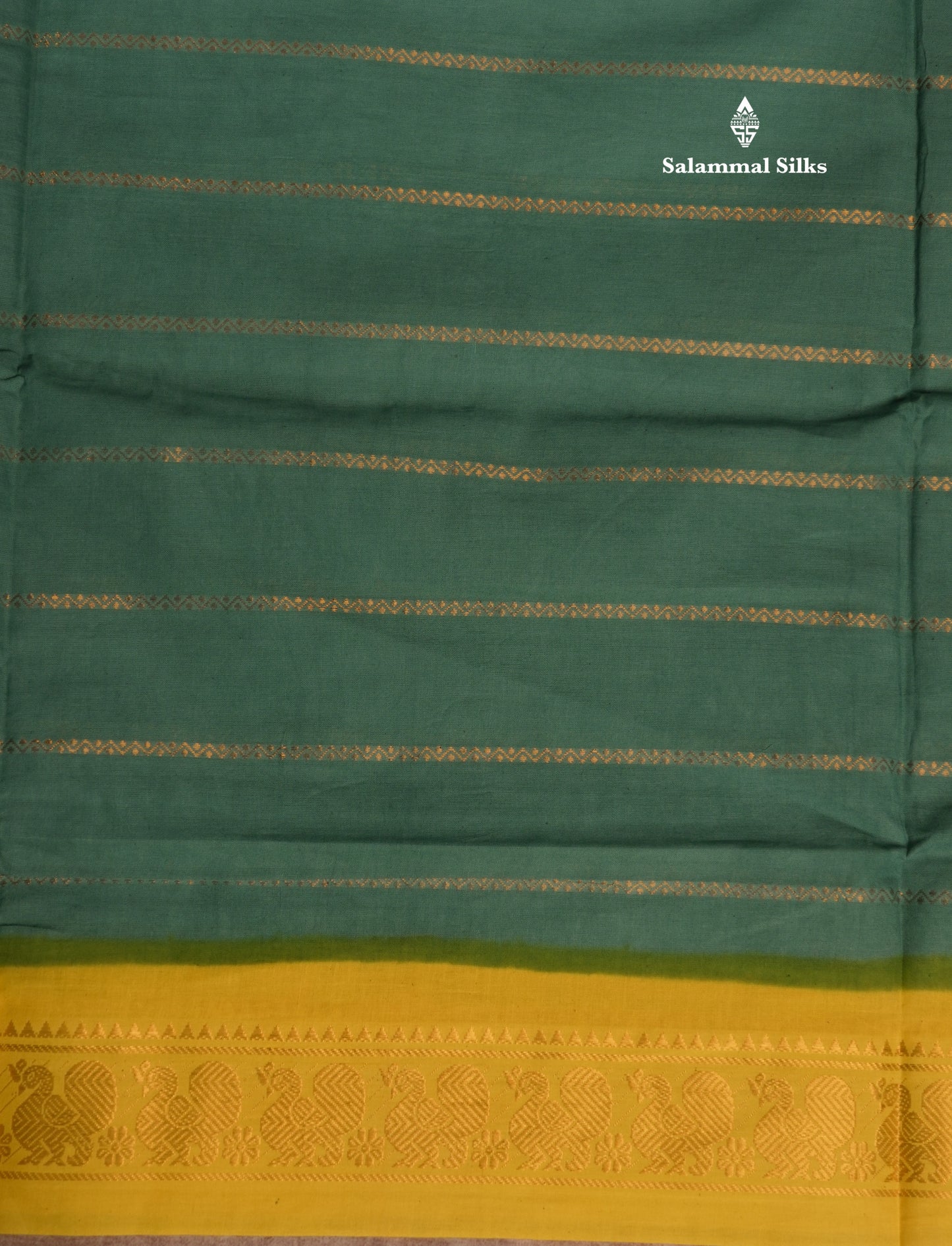 Beautiful Half White Pure Sungudi Cotton Saree With Contrast Reddish Pink Border