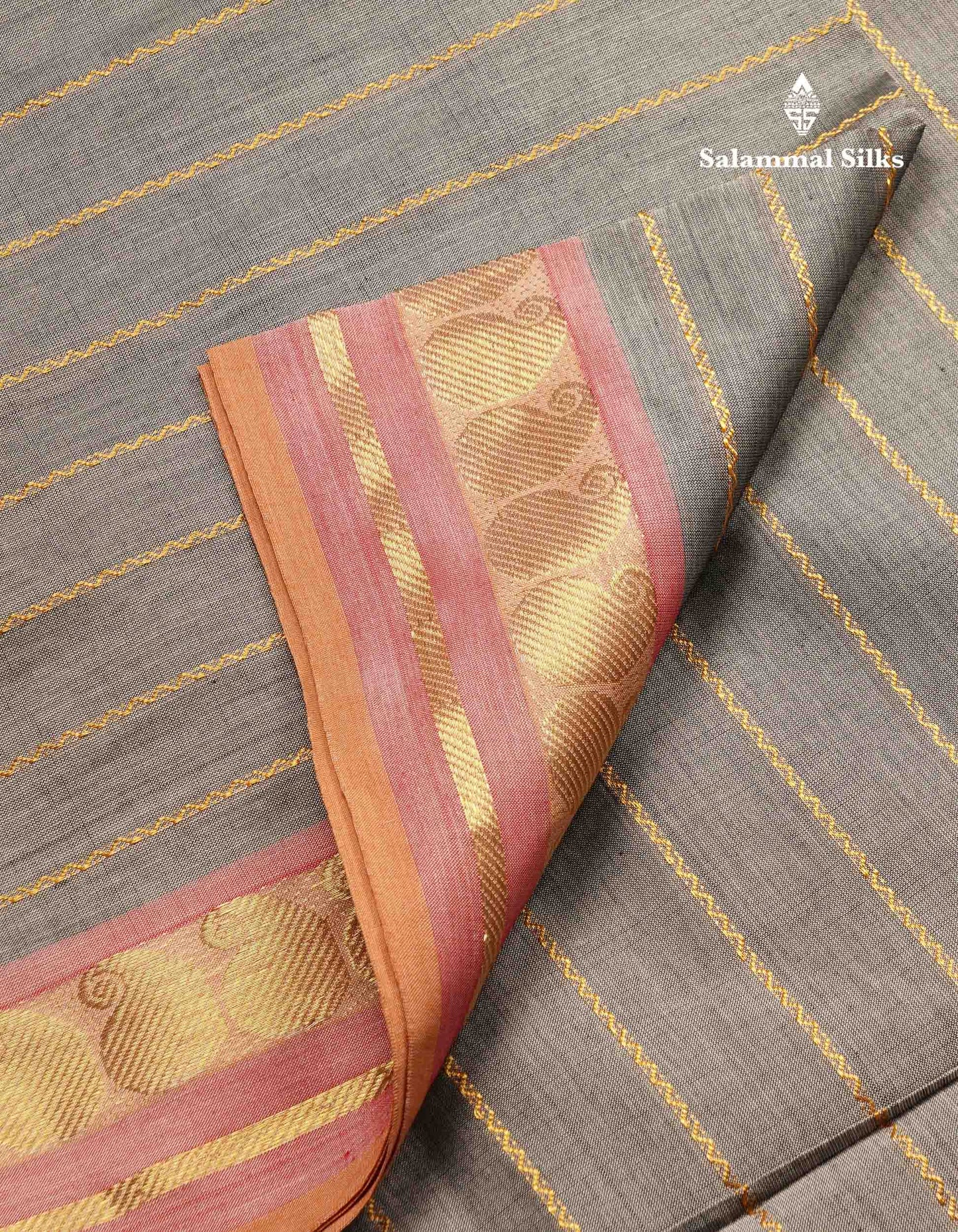 Beautiful Elephant Grey Semi Silk Cotton Saree With Contrast Maroon Blouse