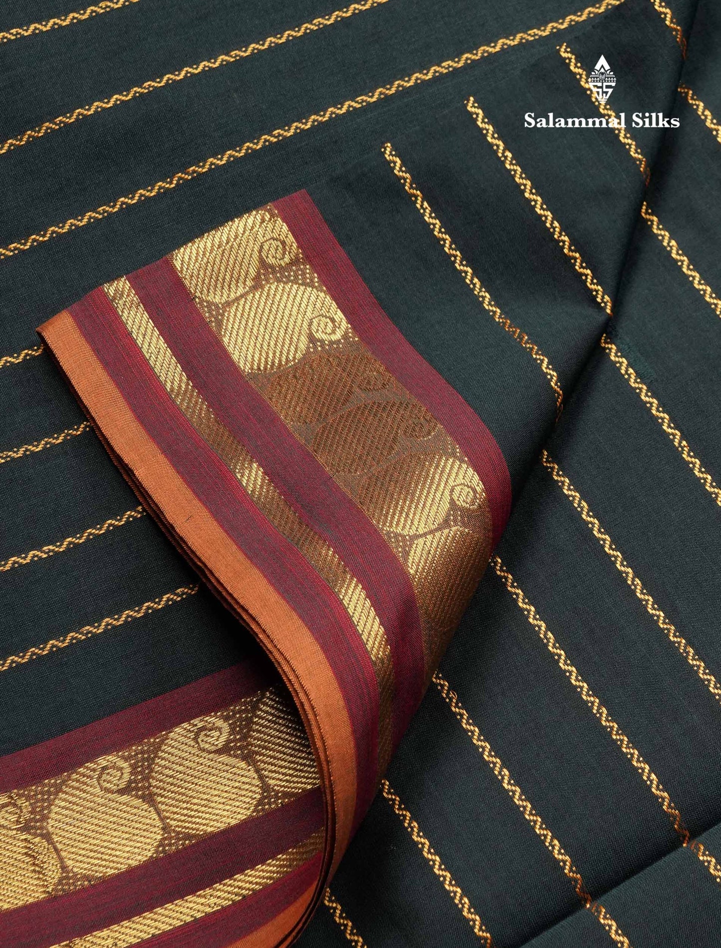 Beautiful Elephant Grey Semi Silk Cotton Saree With Contrast Maroon Blouse