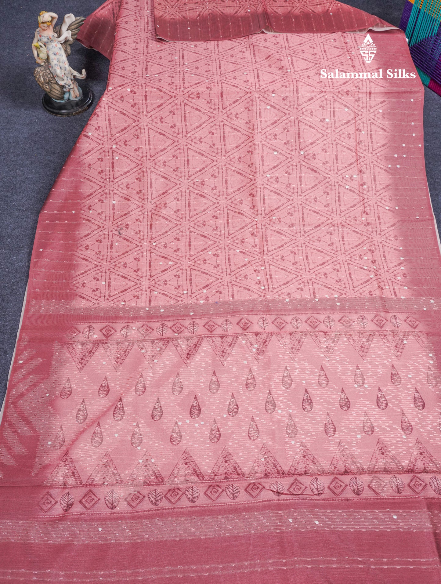 Elephant Grey Thread Work Printed Semi Tussar Fancy Saree With Contrast Grey Border