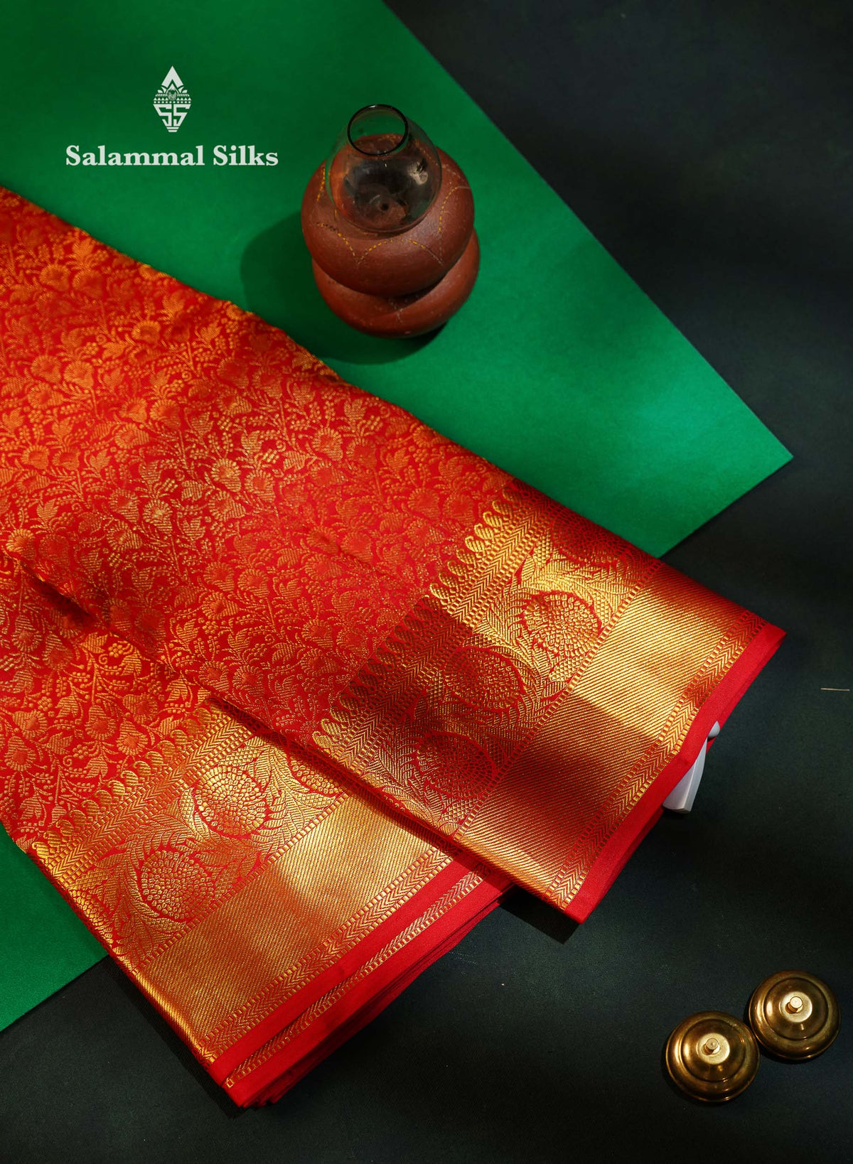 Beautiful Chilly Red Bridal Pure Kanjivaram Silk Saree With Traditional Border