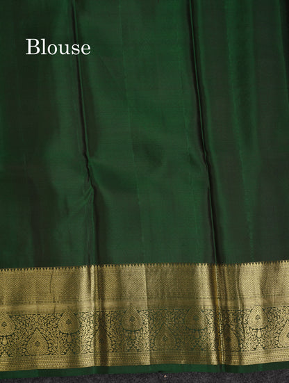 Beautiful Light Chococlate Bridal Pure Kanjivaram Silk Saree With Contrast Bottle Green Traditional Border