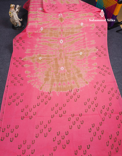 Sandal Batik Print Sungudi Pure Cotton Saree With Contrast Light Pink Blouse